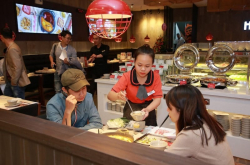 List nhanh 11 hành động của thực khách khiến nhân viên nhà hàng “ghét