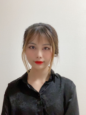Lê Thị Hoàng Yến