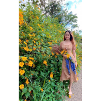 Hiền Lê