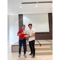 Lê Trần Tấn Đạt