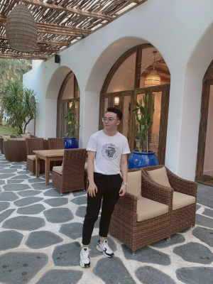 Đinh Hà Mộng Thuý