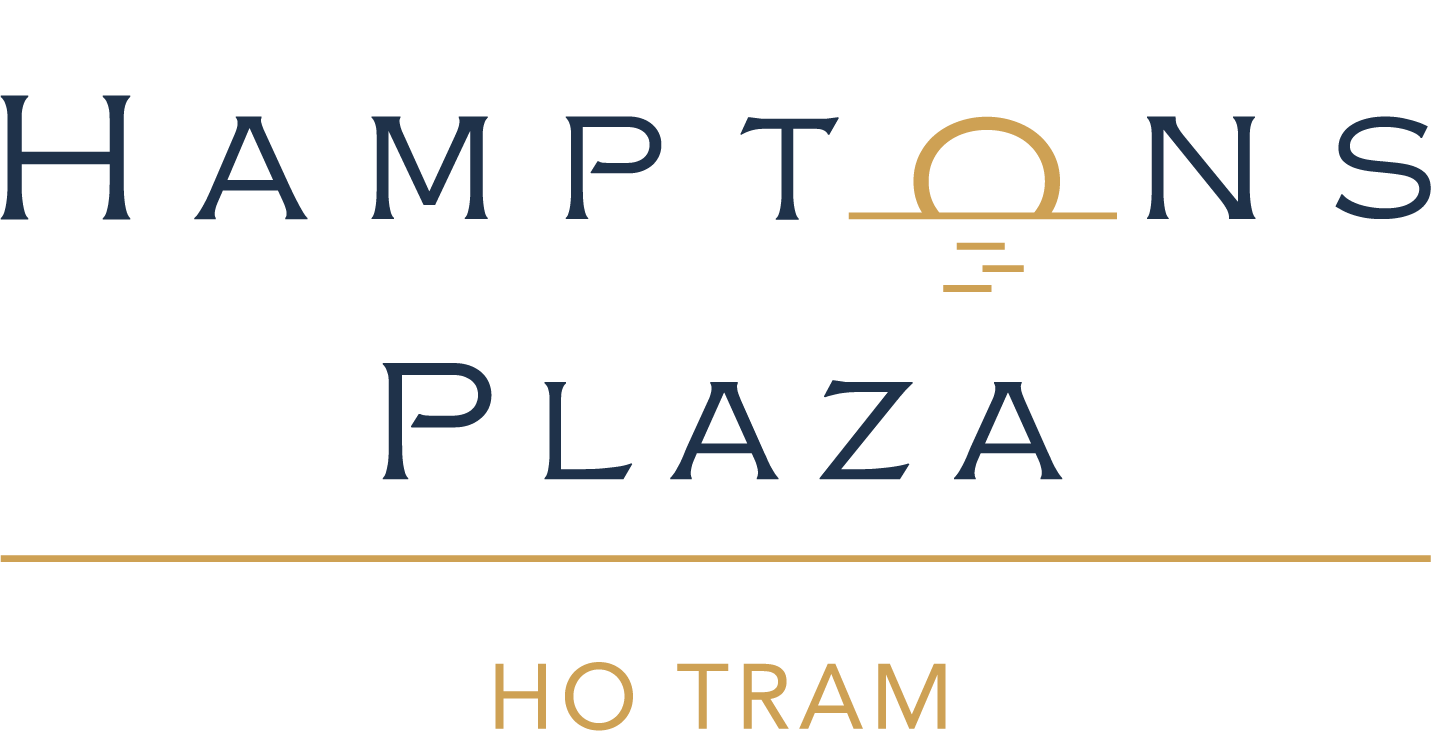 HAMPTONS PLAZA