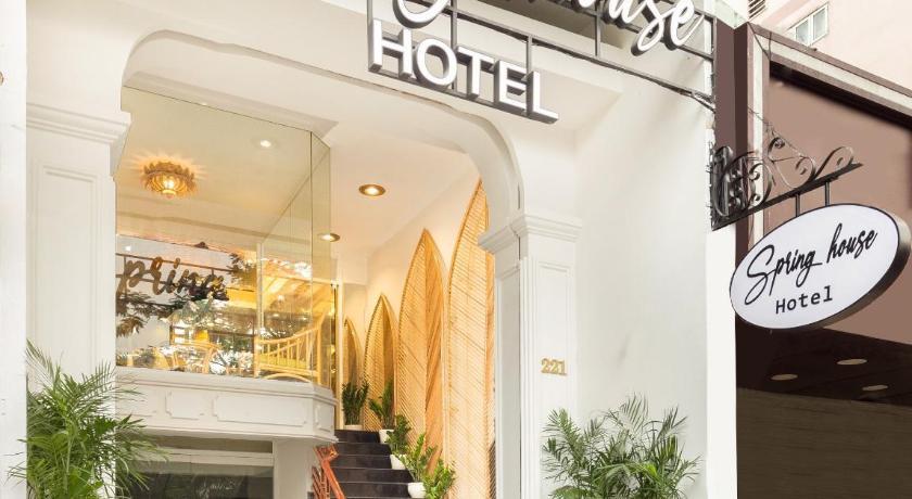 Spring House Hotel