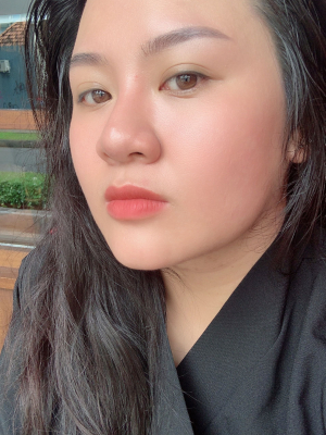 Lý Lạc Phùng Gia Hân