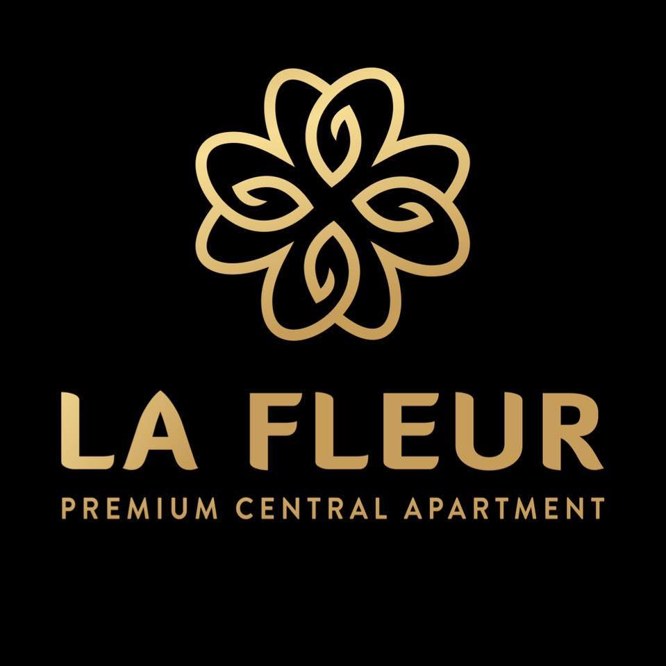 La Fleur Premium Central Apartment