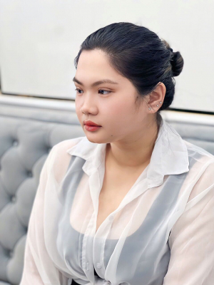 Trần Thị Tú Trinh