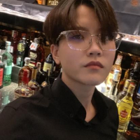 Hồ Gia Vân