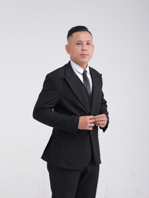 Trần Hoàng Khánh