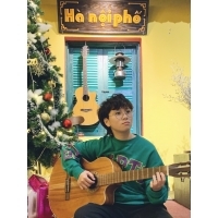 Hà Tạ Ngọc