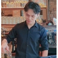 TẠ TRÍ HƯNG