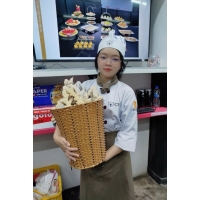 Nguyễn Bùi My Uyên 