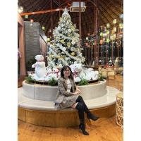 Nguyễn Thị Thìn ( Selena)