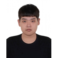 Yongseong Lee