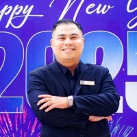 Johnathan Dũng Nguyễn