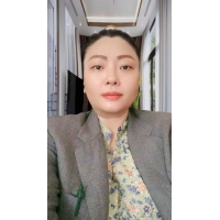LÂM NGUYỆT THÚY