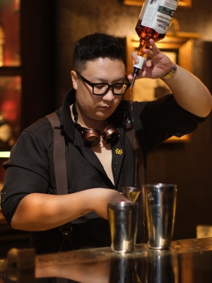 Lê Tiến Lộc 