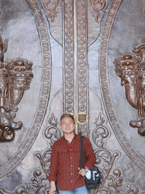 Nguyễn Hoàng Tân