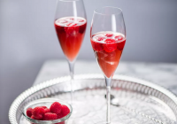 Hướng dẫn pha chế 10+ loại cocktail màu đỏ lãng mạn cho ngày Valentine